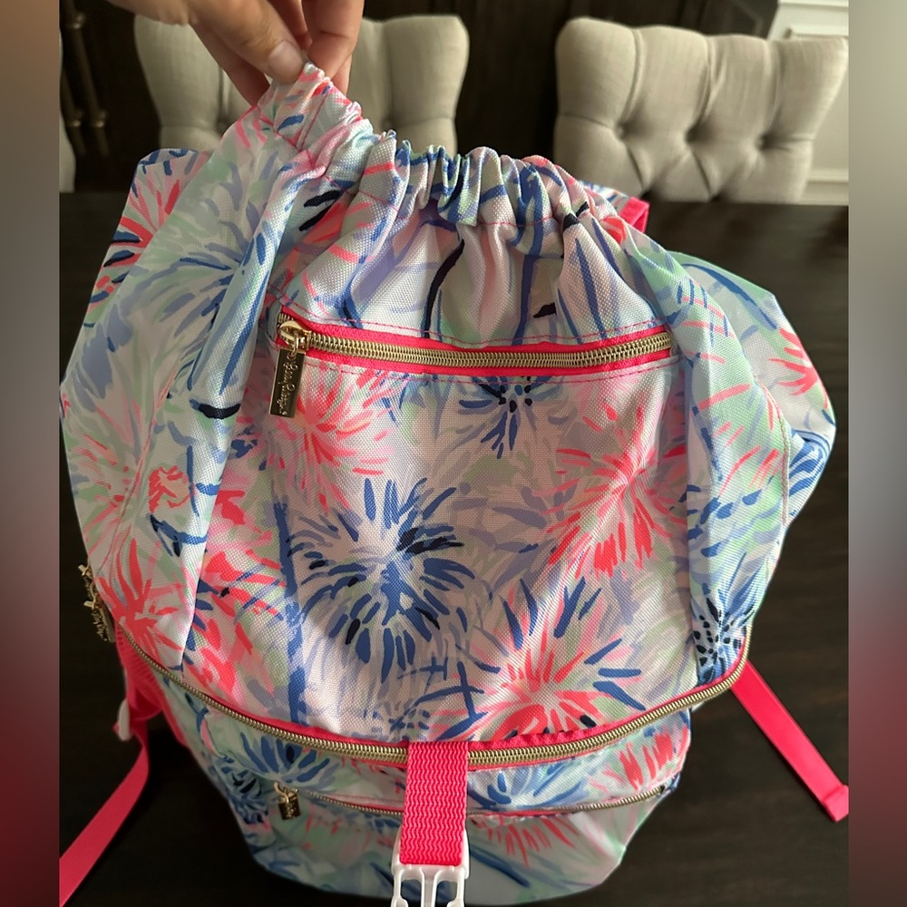 NWOT Lilly Pulitzer Cooler Backpack - Picture 5 of 8